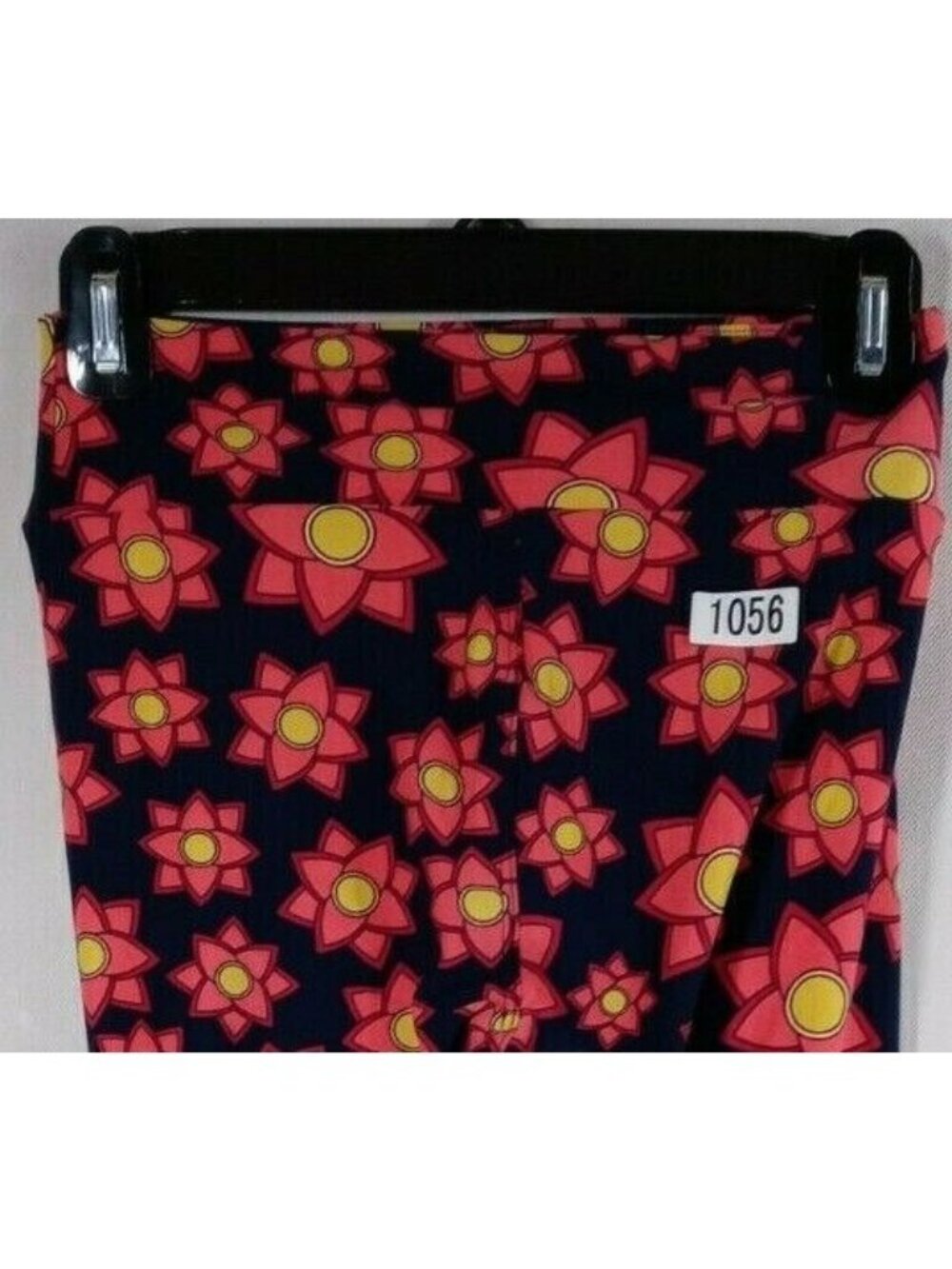 New LuLaRoe One Size Leggings Black With Pink & Yellow Star Floral Designs